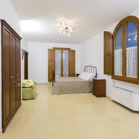 Nucci Villa